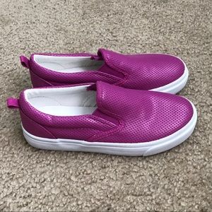 Old Navy Girls Slip On Tennis Shoe size 13
